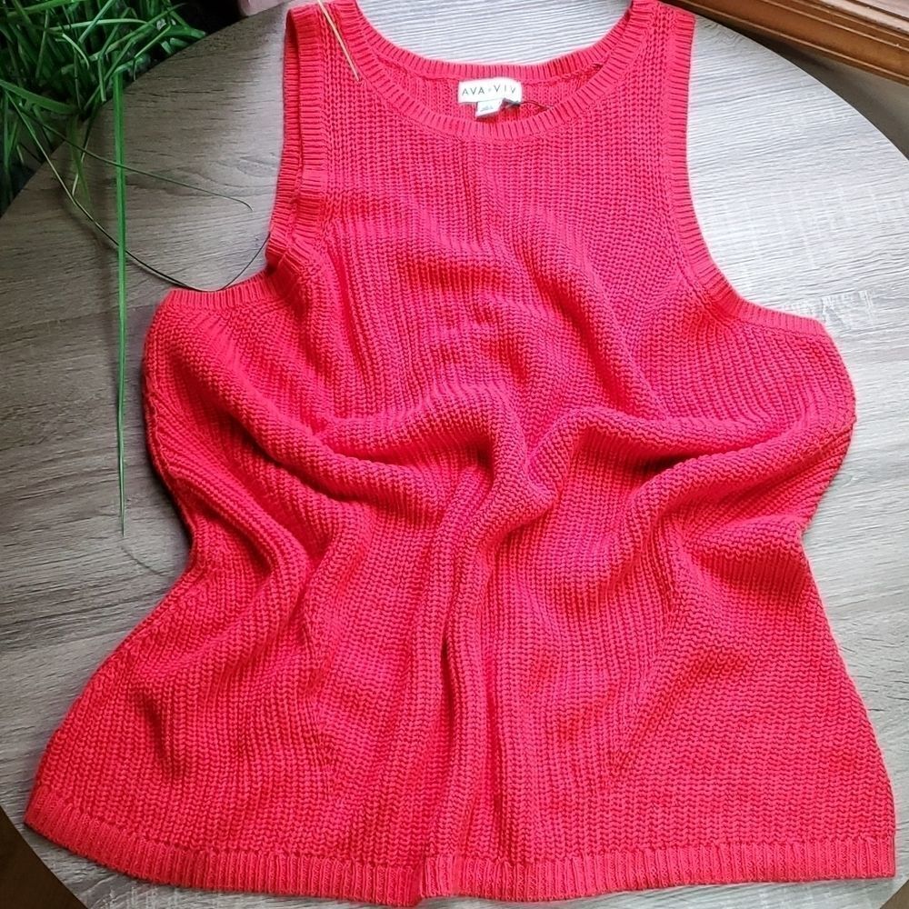 Ava & Viv Vest